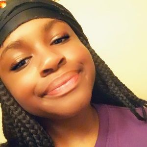 Meet your Posher, Markia